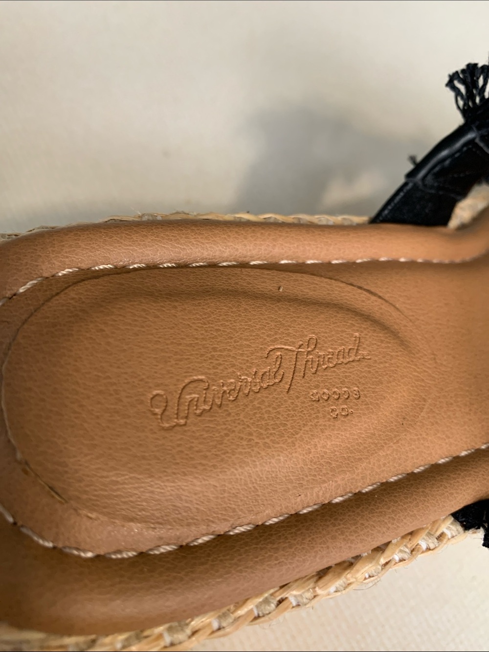Universal Thread Black Frayed Cross-Strap Wedge Slides - Picture 5 of 8